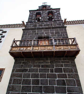 der Kirchturm der Iglesia de San Juan Bautista in San Juan De Puntallana auf La Palma