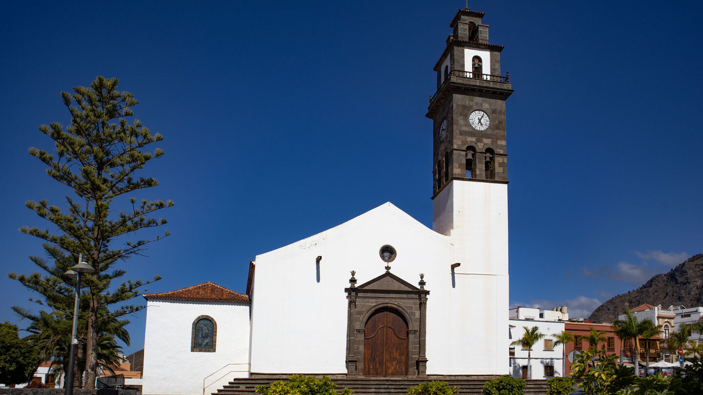 die Kirche Iglesia Nuestra Señora de los Remedios im malerischen Örtchen Buenavista del Norte