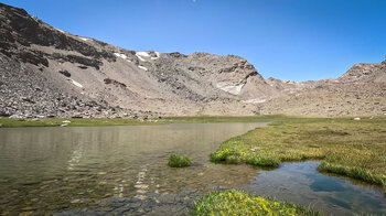 Ausblick Laguna Hondera auf Mulhacén - Siete Lagunas, Sierra Nevada, Andalusien