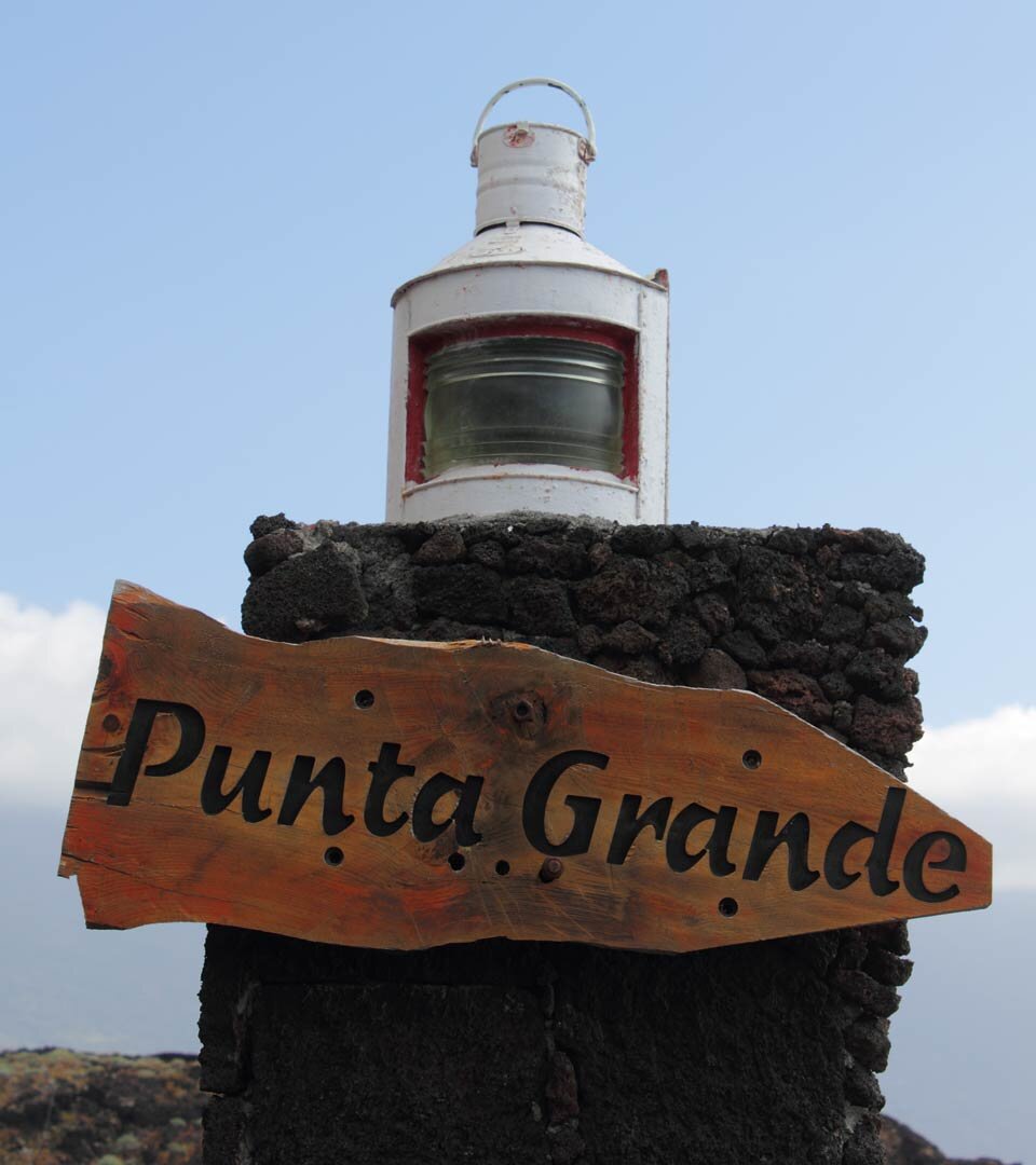 Laterne am Pier von Las Puntas auf El Hierro