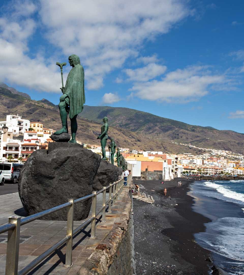 die Strandpromenade von Candelaria auf Teneriffa