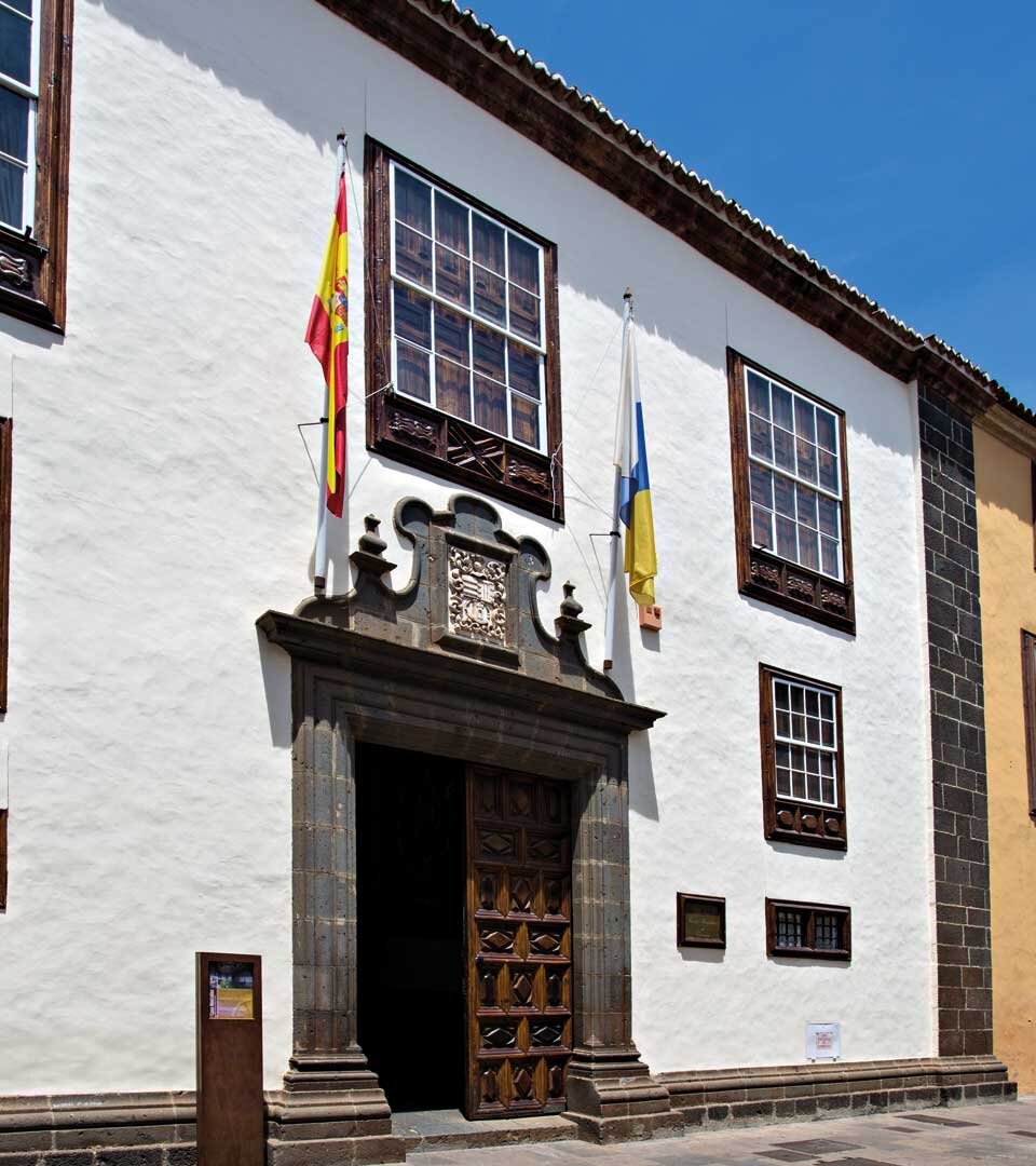 das Portal des Casa Montañés in La Laguna