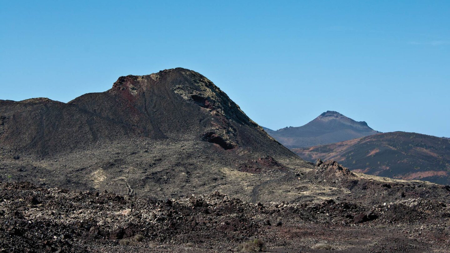 Flanke des Montaña de las Nueces mit Nebenkratern