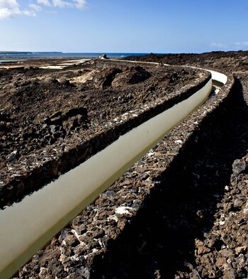 das Bewässerungssystem der Salinas de Janubio auf Lanzarote