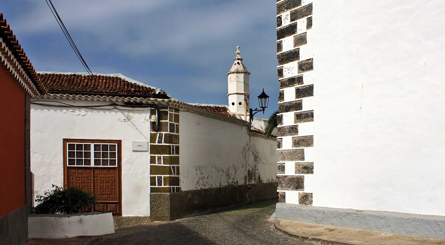 ein Altstadtgässchen im Stadtkern von Garachico