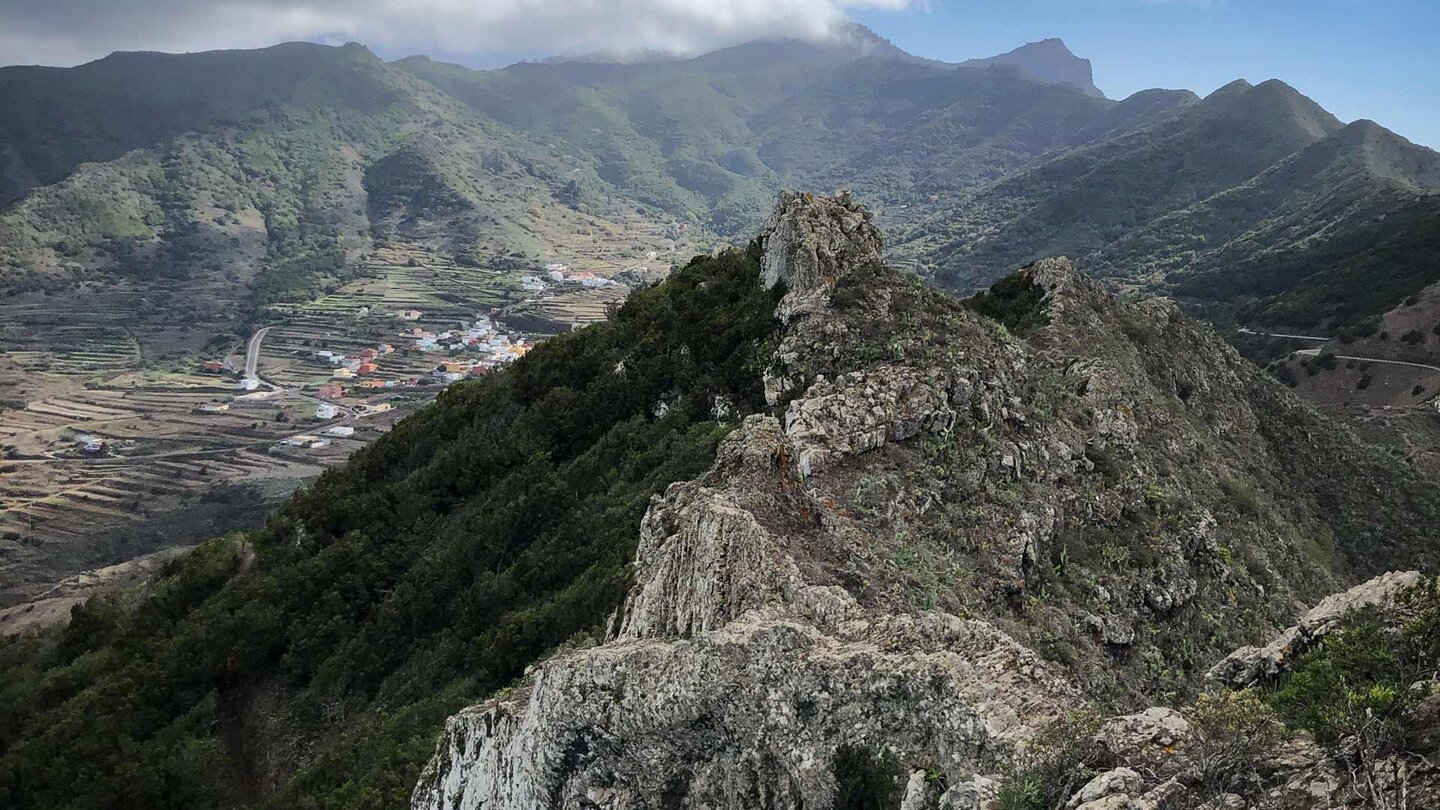 die Cumbre de Baracán fungiert als Wetterscheide