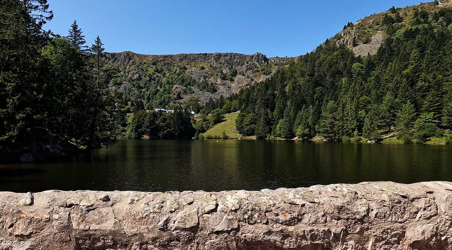 Blick von der Staumauer des Lac du Forlet