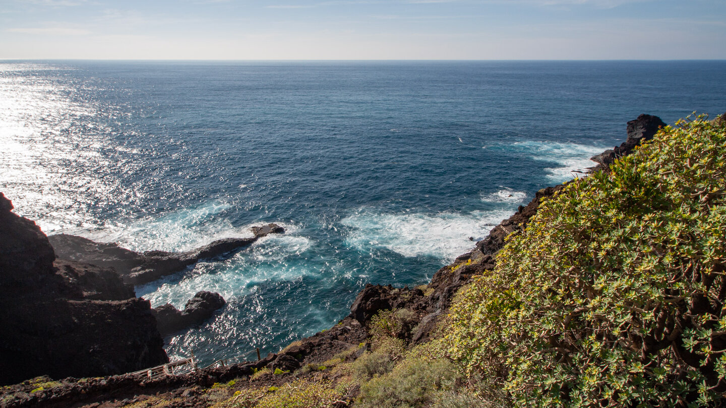 die Mündung des Barranco de Fernando Opporto vom Mirador Puerto de Garafía »El Serradero« auf La Palma