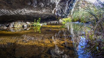 See an der oberen Fallstufe der Cascada de Soria