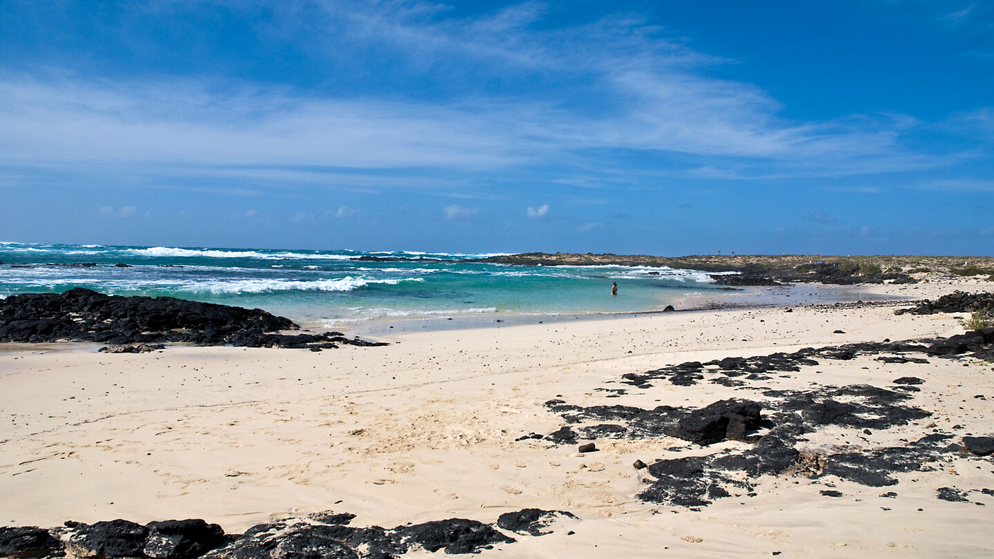 eine der Buchten von Caletillas de Cotillo an der Nordwestküste Fuerteventuras