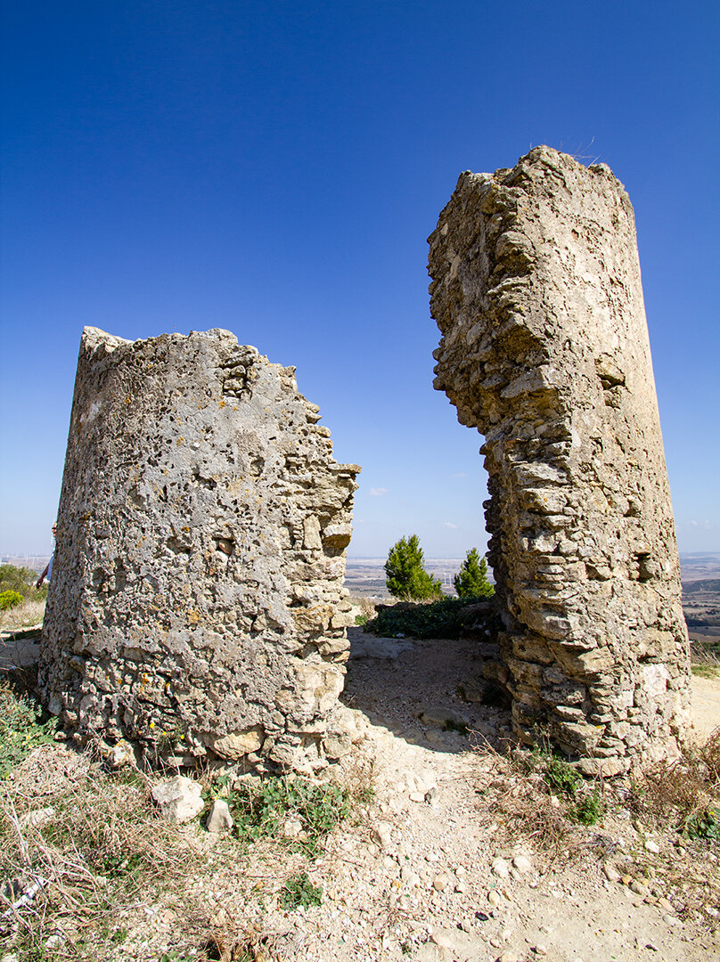 Ruinen am Cerro del Castillo | © Sunhikes