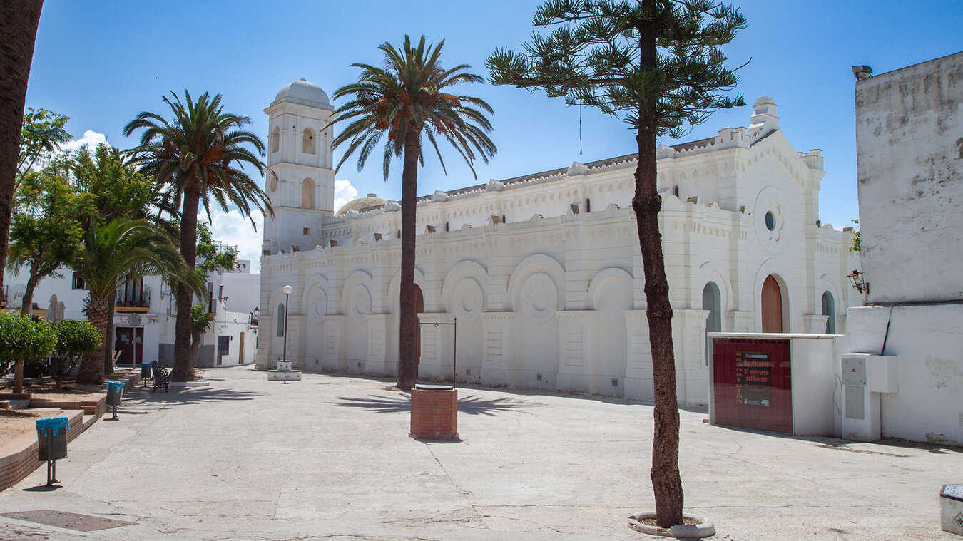 Iglesia de Santa Catalina in Conil de la Frontera | © Sunhikes