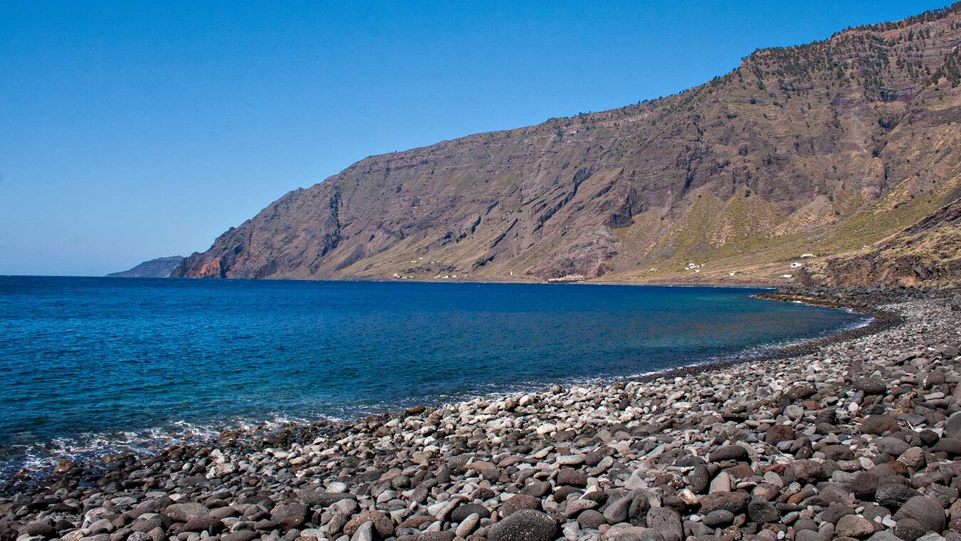 die Bucht Las Playas an der Ostküste El Hierros | © Sunhikes