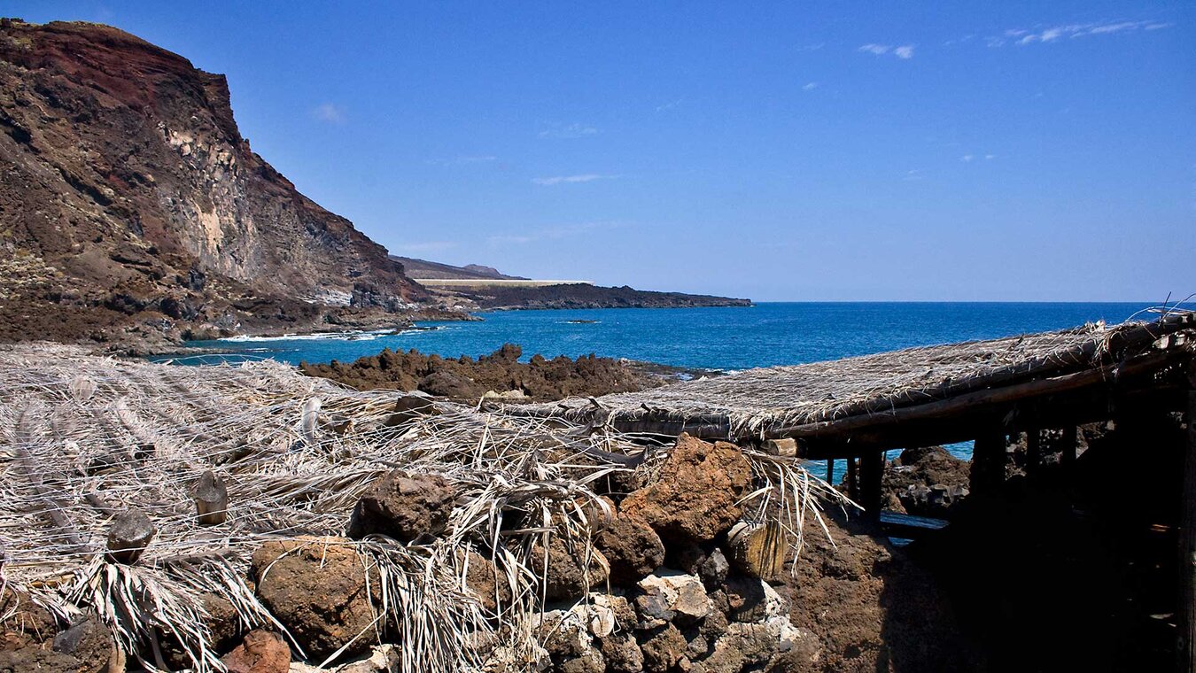 die Bucht Cala de Tacorón im Südwesten El Hierros | © Sunhikes