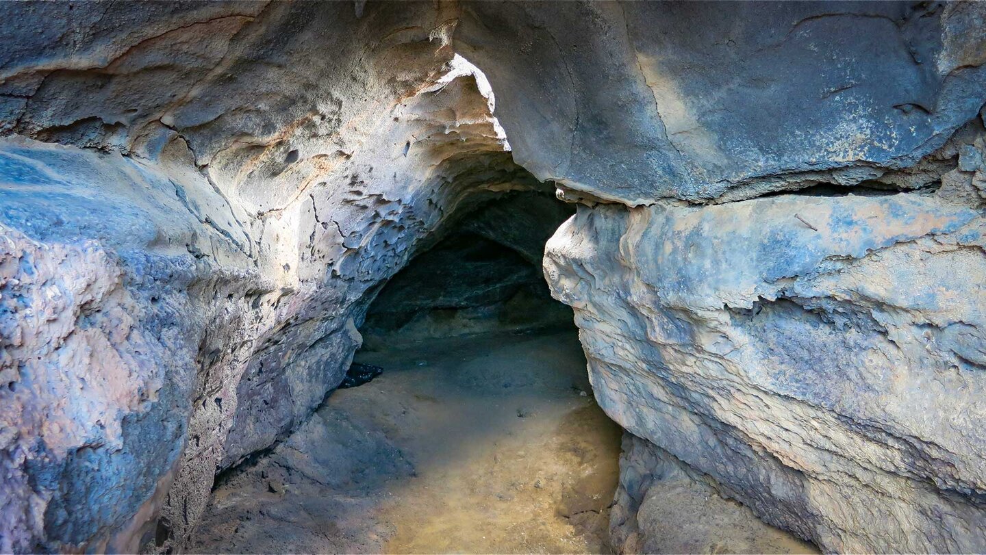 Vulkanhöhle auf El Hierro  | © Sunhikes