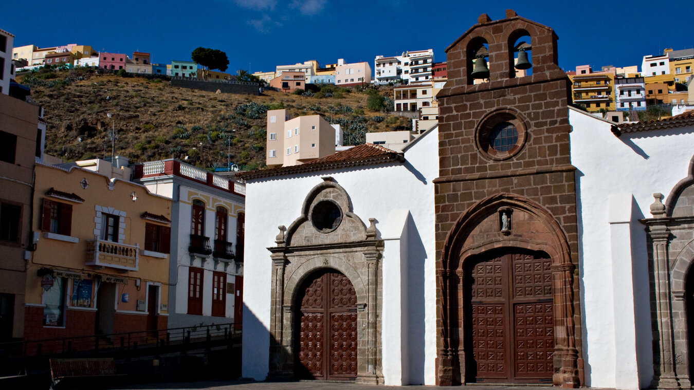 Blick auf die Iglesia de la Asunción in San Sebastián de la Gomera | © Sunhikes