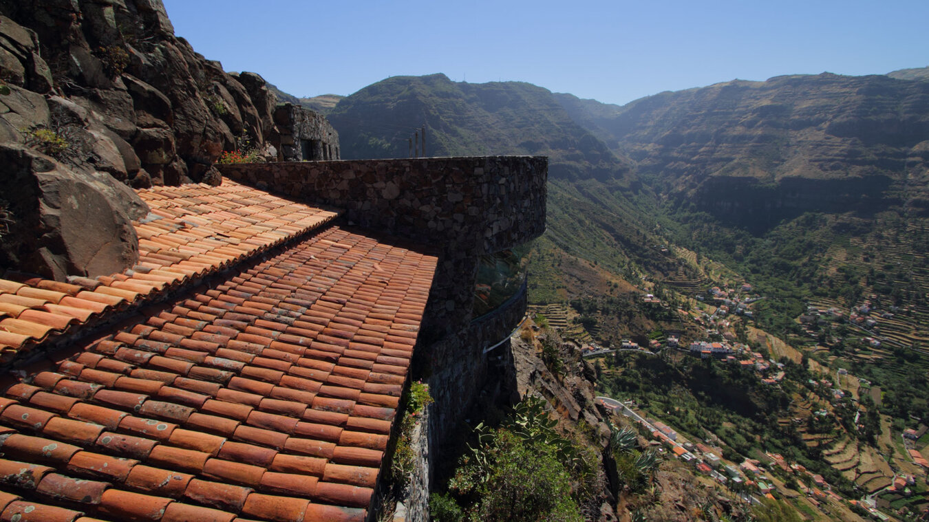 Mirador Cesar Manrique: beeindruckende Ausblicke aufs Valle Gran Rey | © Sunhikes