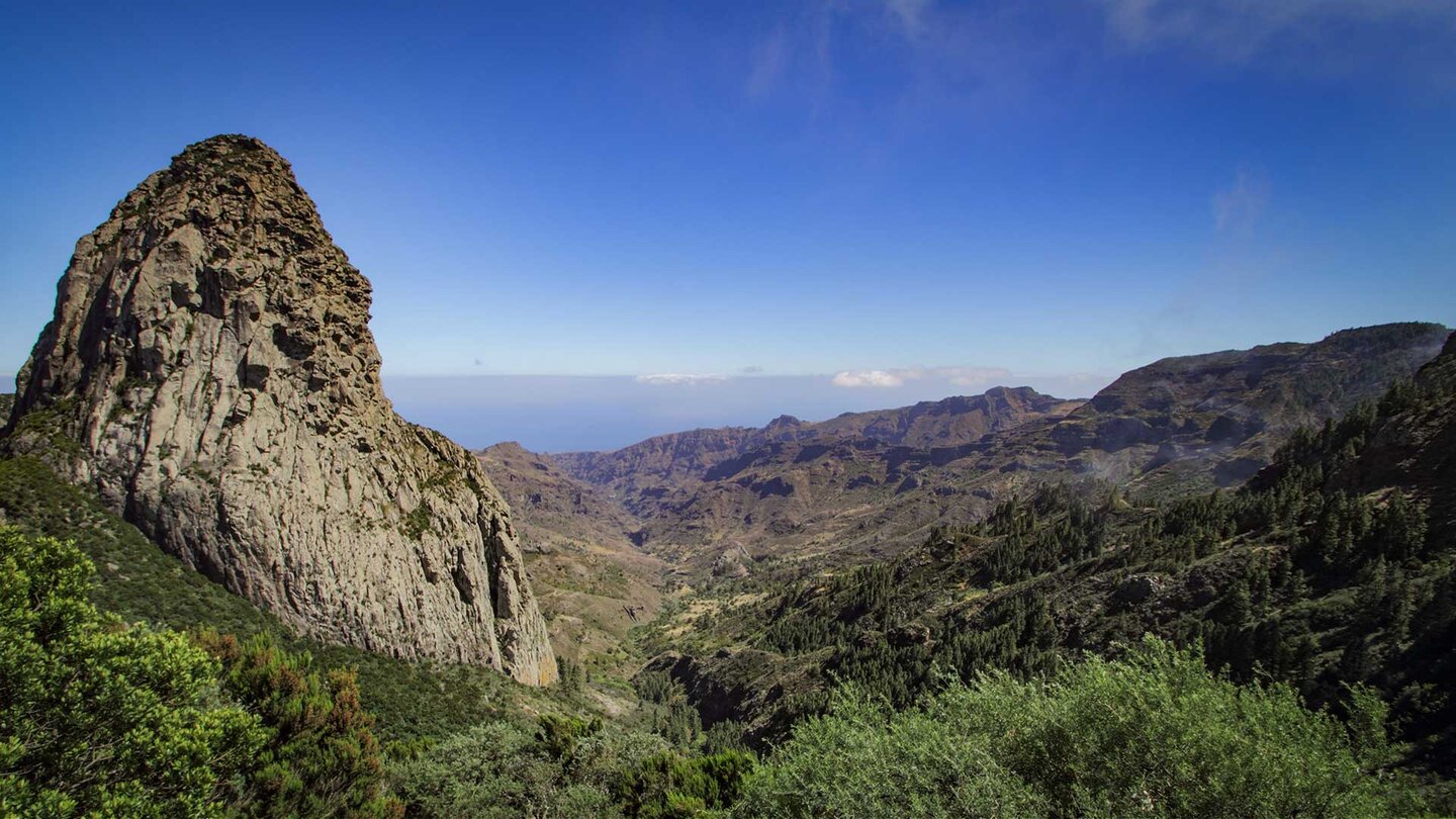 der Roque de Agando ist ein Wahrzeichen der Insel La Gomera | © Sunhikes