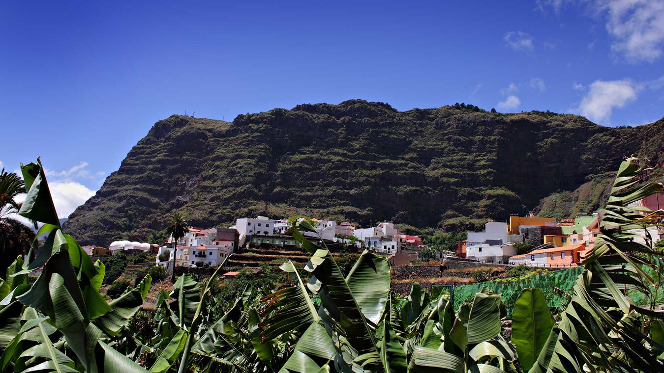 das Dorf Agulo auf La Gomera | © Sunhikes