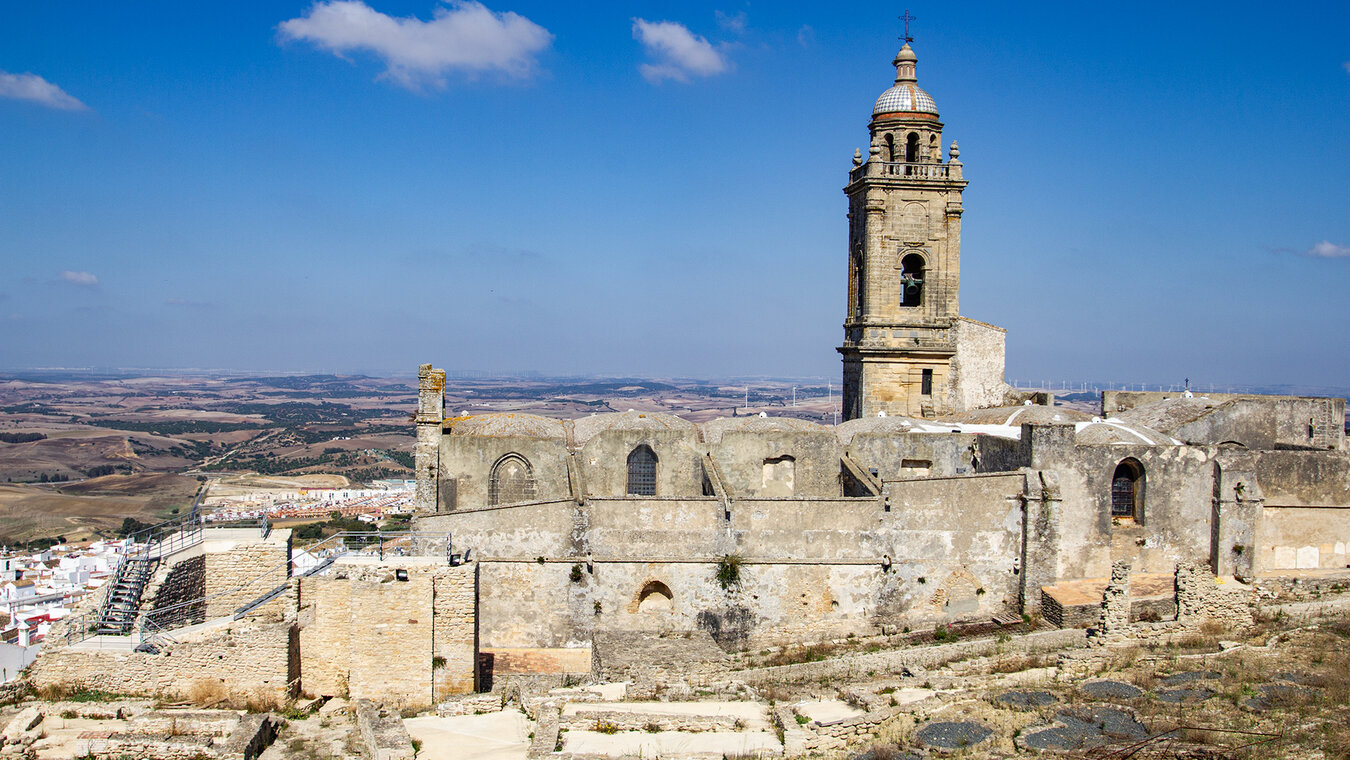 Ausgrabungsstätte bei der Iglesia de Santa María la Coronada | © Sunhikes