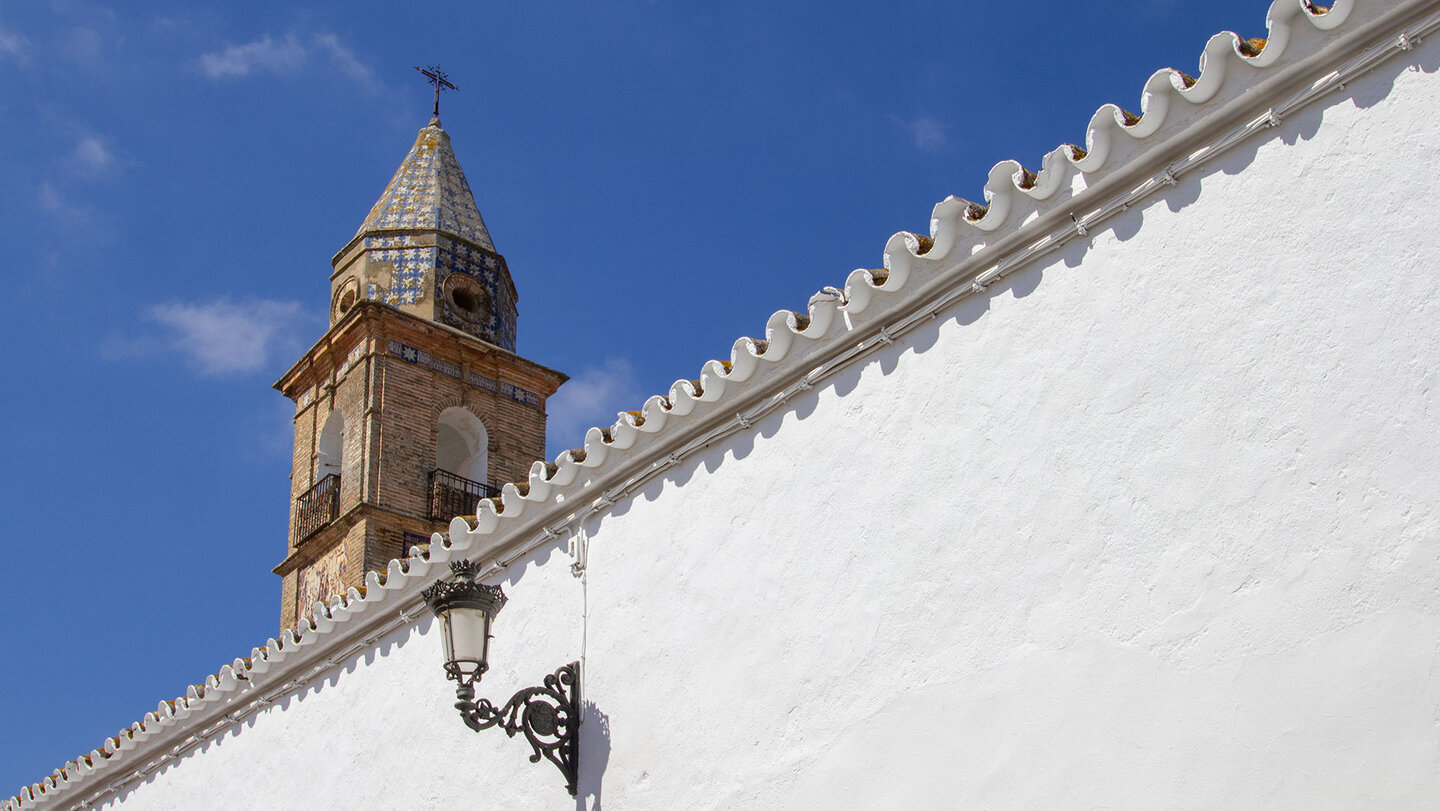 Glockenturm der Iglesia de la Victoria | © Sunhikes