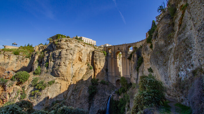 Ronda: Brücken, Schlucht und Stiere | © Sunhikes