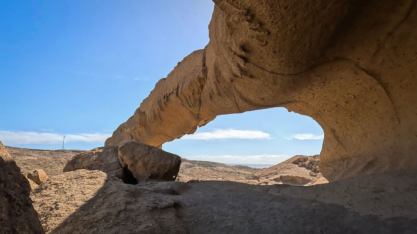 Der Felsbogen Arco de Tajao | © Sunhikes