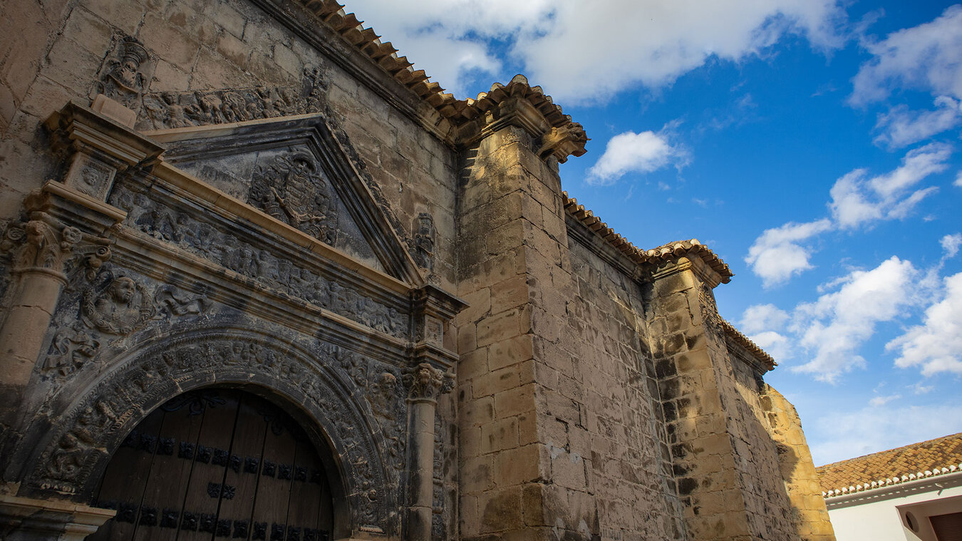 Portal der Kirche Virgen de los Ángeles | © Sunhikes