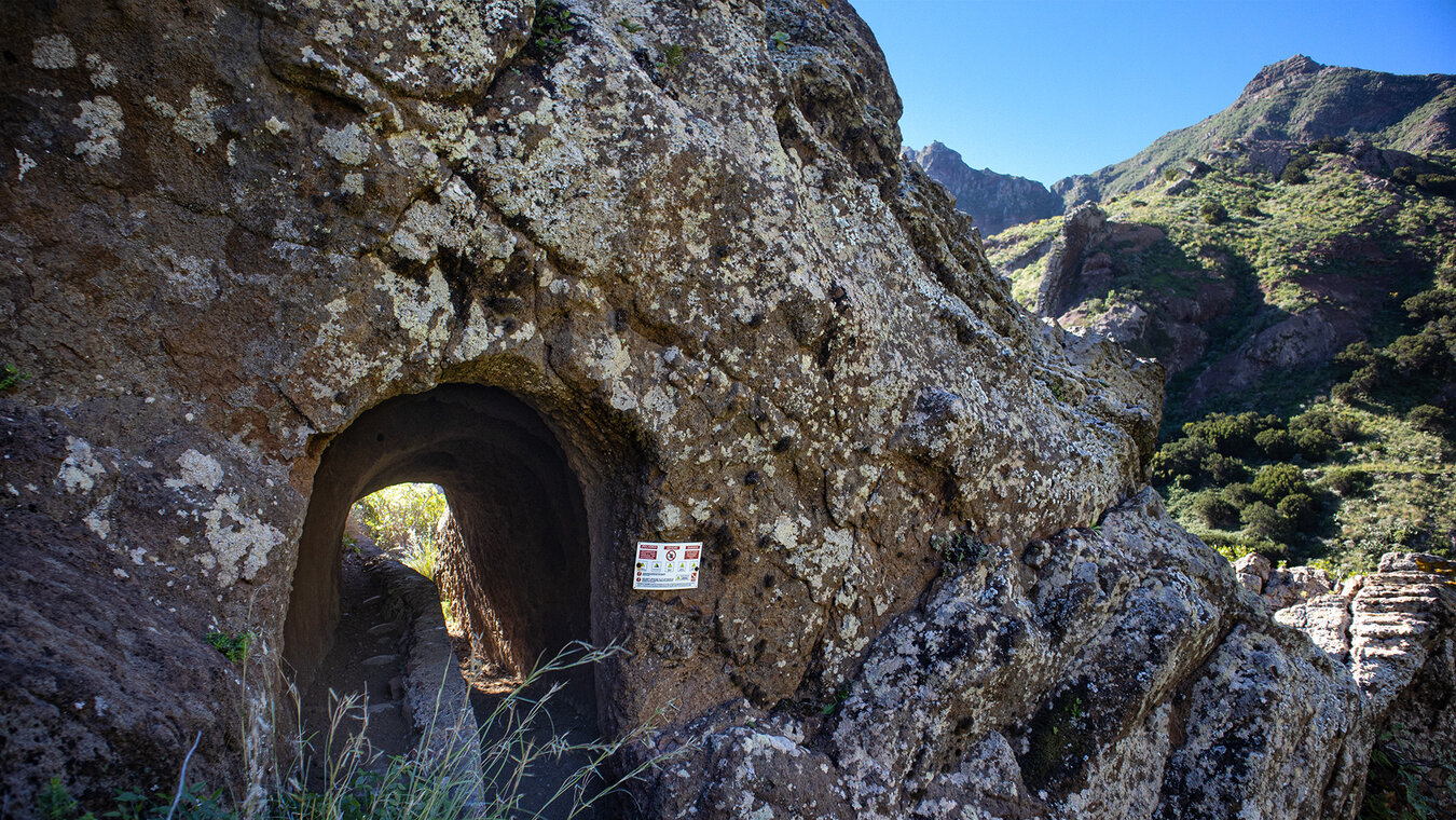 Rundwanderung auf dem Canal de Chabuco bei Los Catalanes | © Sunhikes