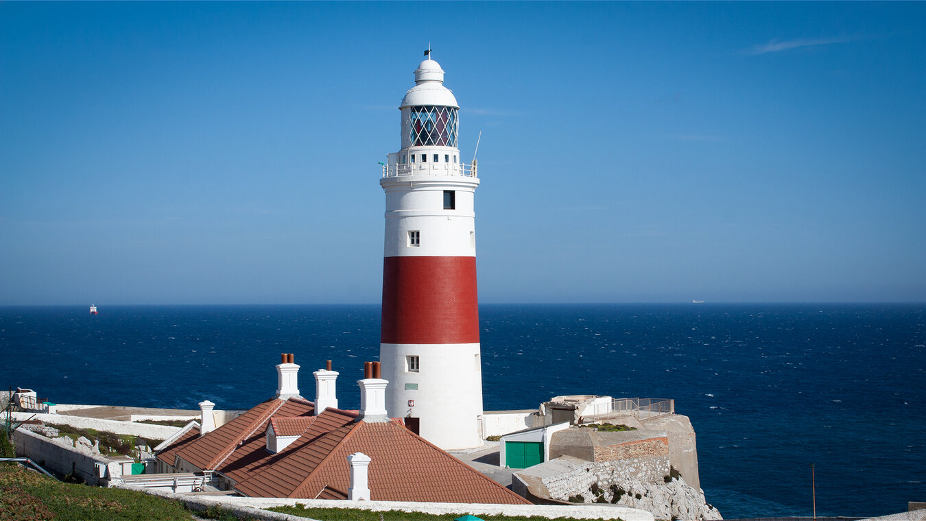 der Europa Point Lighthouse ist ein in faszinierendes Symbol der maritimen Geschichte Gibraltars | © Sunhikes