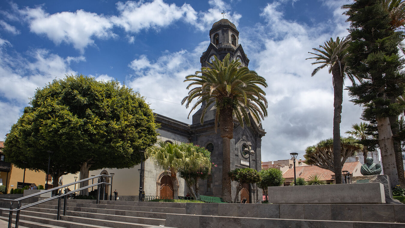 Iglesia de Nuestra Señora de la Peña de Francia in Puerto de la Cruz | © Sunhikes