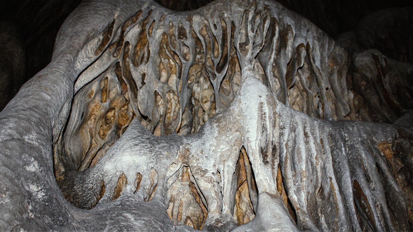 Tropfsteinformationen in der St. Michael’s Cave | © Sunhikes