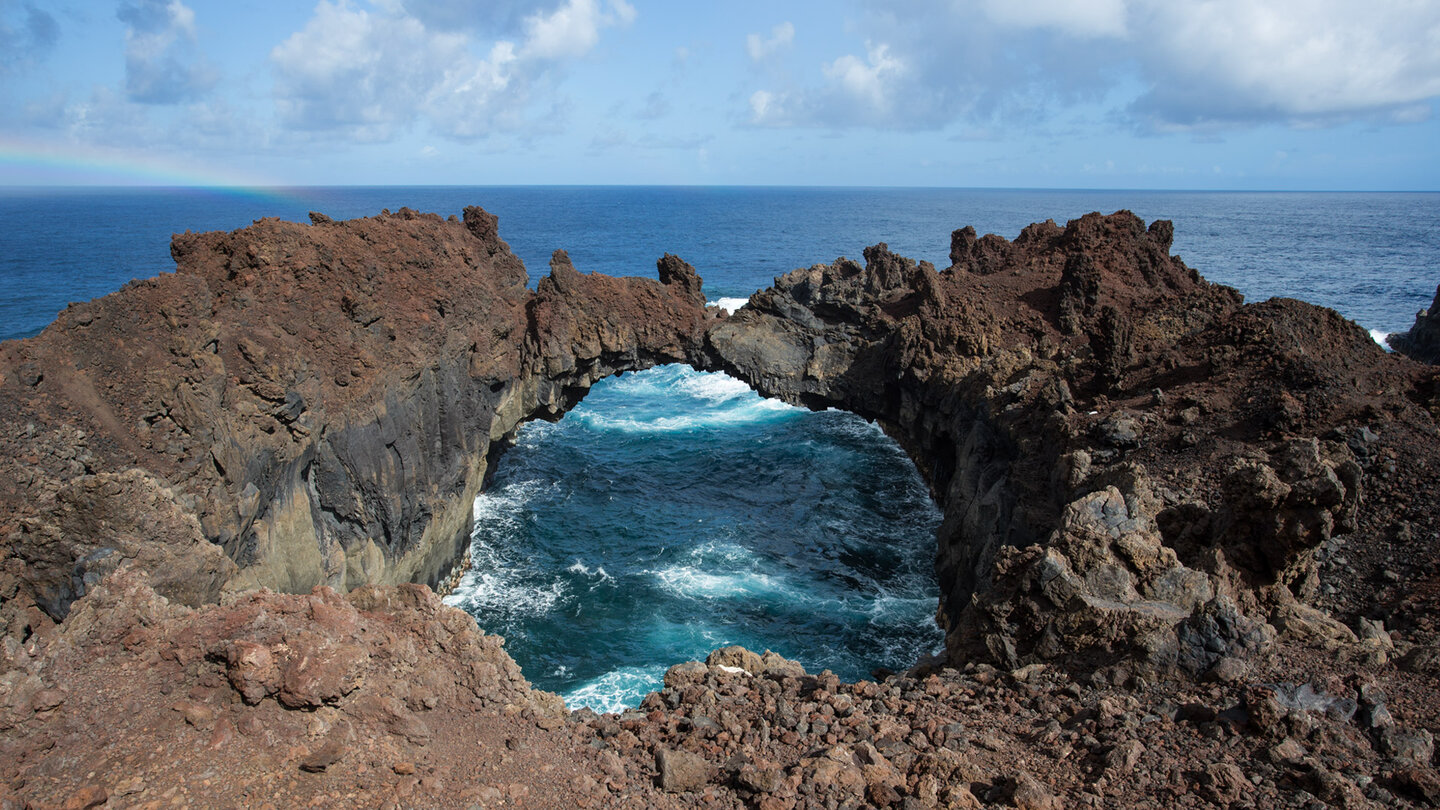 Blick auf den Arco de la Tosca bei Punta de la Dehesa | © Sunhikes