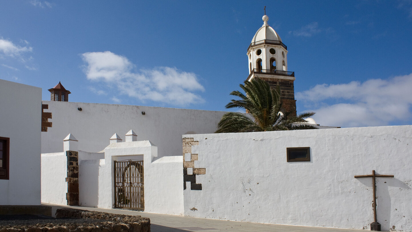 Iglesia Nuestra Señora de Guadalupe in Teguise auf Lanzarote | © Sunhikes