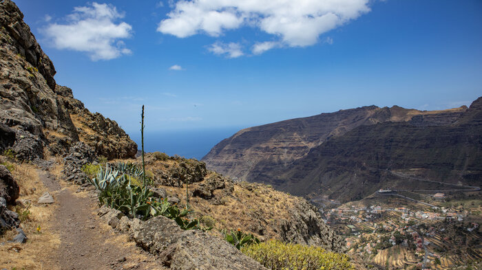 Wanderweg im Valle Gran Rey auf La Gomera | © Sunhikes